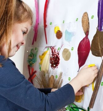 Crea horarios, calendarios, carteles, mensajes e historias con imágenes y voz