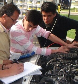 Cursos en desguaces en Sevilla: formación para un sector en crecimiento